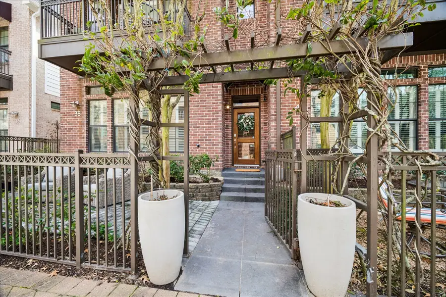 38 Riva Row, The Woodlands, TX 77380 - #2