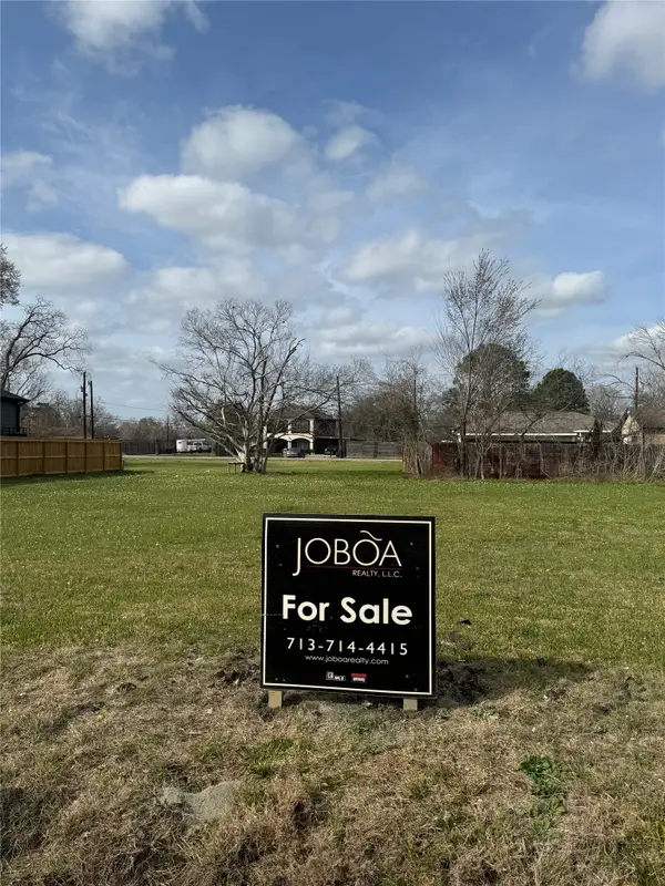 4909 Paula Street, Houston, TX 77033