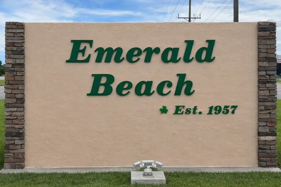 858 Palmetto Drive, Crystal Beach, TX 77650 - #3