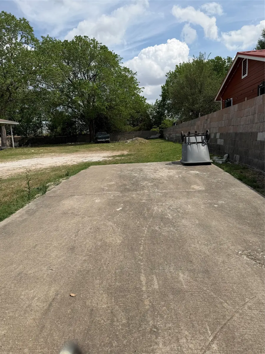 1125 Brookswood Avenue, Austin, TX 78721 - #2