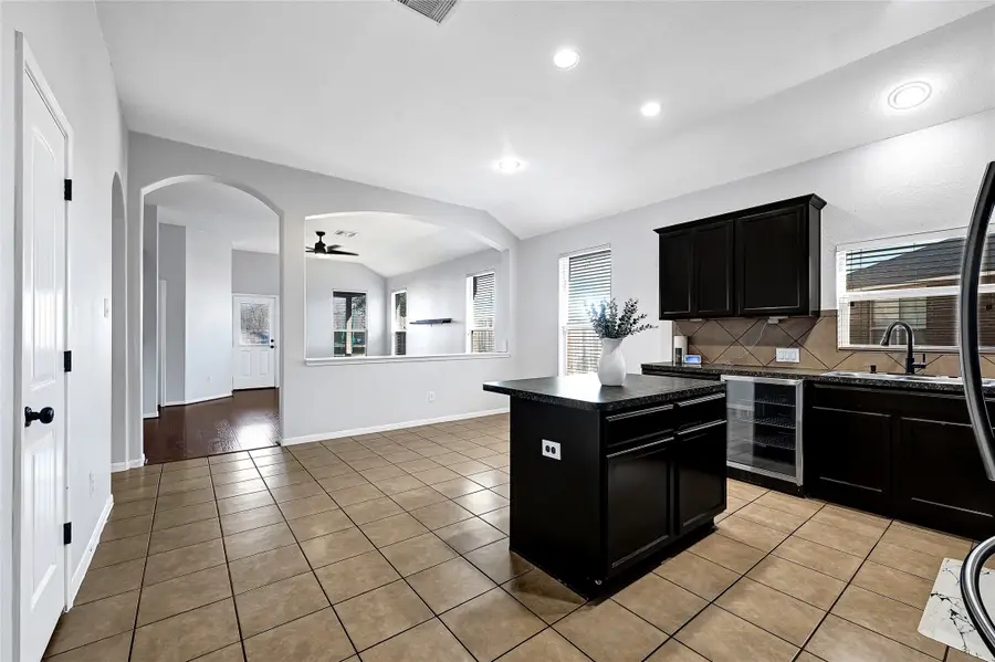 11 Supiro Court, Manvel, TX 77578 - Image #3