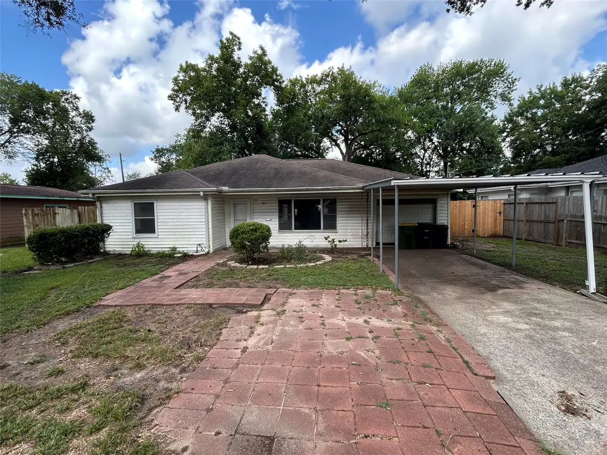 210 Baker Drive, Tomball, TX 77375 - #1