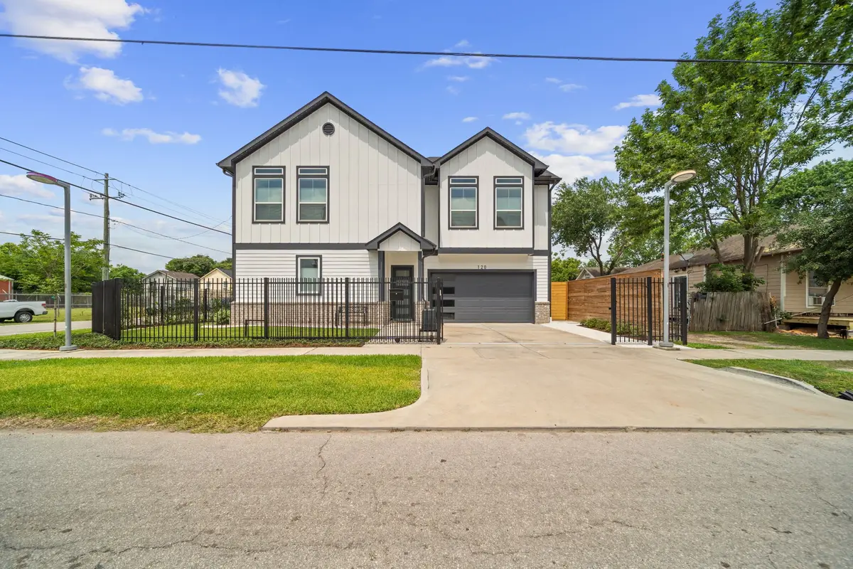 120 Adams Street, Houston, TX 77011 - #1
