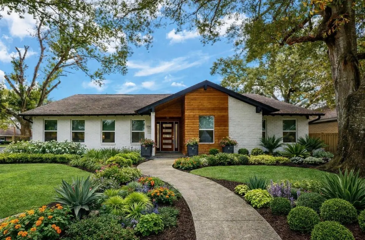 10603 Riverview Drive, Houston, TX 77042 - #1