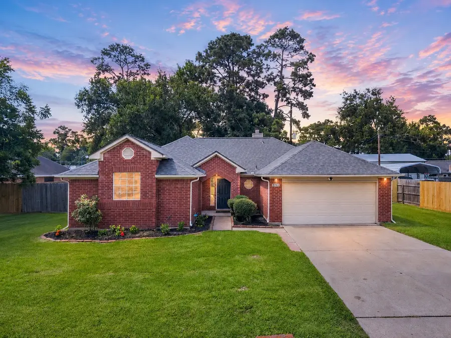 9763 El Chaco Street, Baytown, TX 77521 - #2