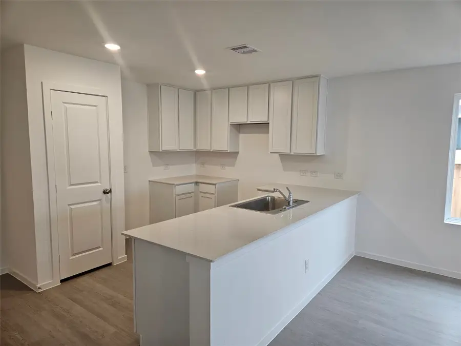 11775 Brinkburn Court, Conroe, TX 77306 - Image #3