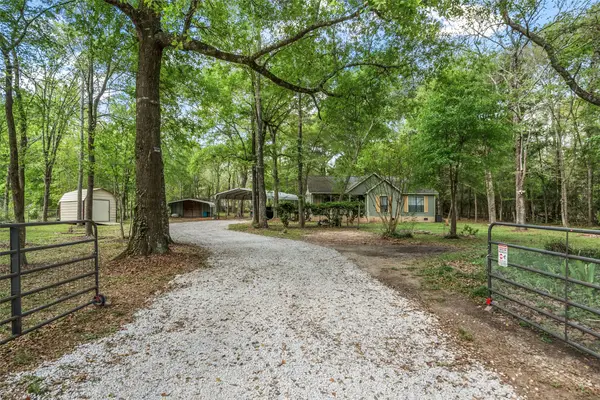 27311 Decker Woods Drive, Magnolia, TX 77354