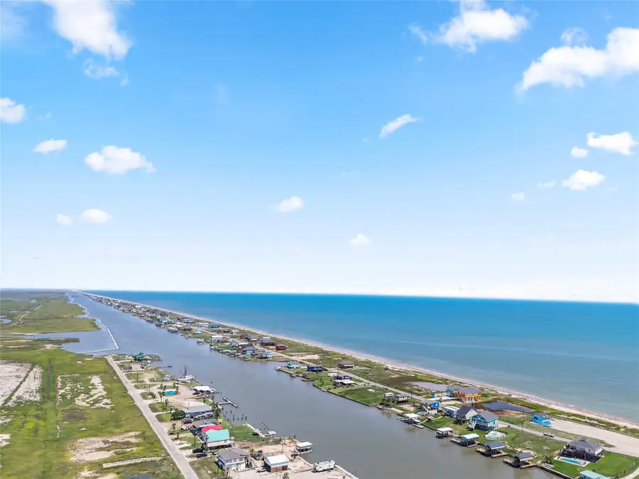 275 Curlew, Sargent, TX 77414 - #3