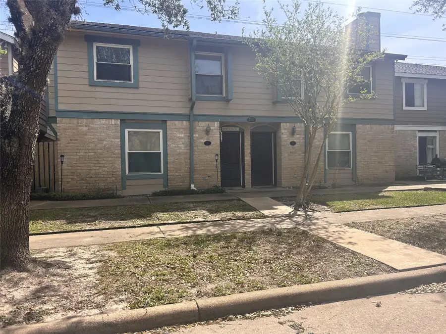 720 Memorial Mews Street #4, Houston, TX 77079 - #3