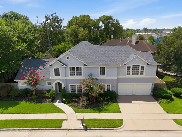 4042 Glen Cove Drive, Houston, TX 77021