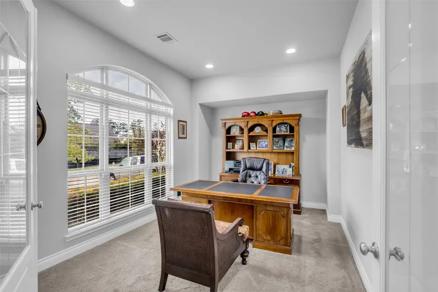 166 Painted Trillium Drive, Conroe, TX 77304 - Image #3