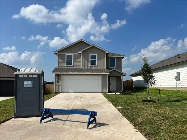 1256 Hickory Grove Street, Brenham, TX 77833
