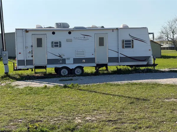 98 Sea Urchin Lane, Palacios, TX 77465