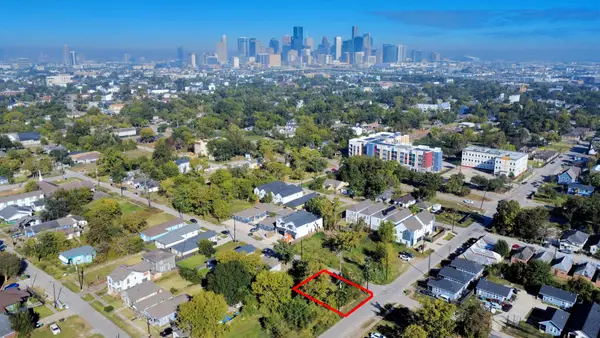 3340 Sampson Street, Houston, TX 77004