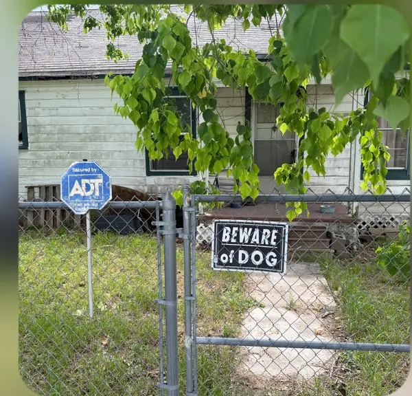 9802 Freestone, Houston, TX 77034