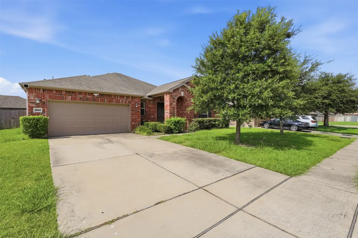 3904 Waterworth Way, Pearland, TX 77584 - #1
