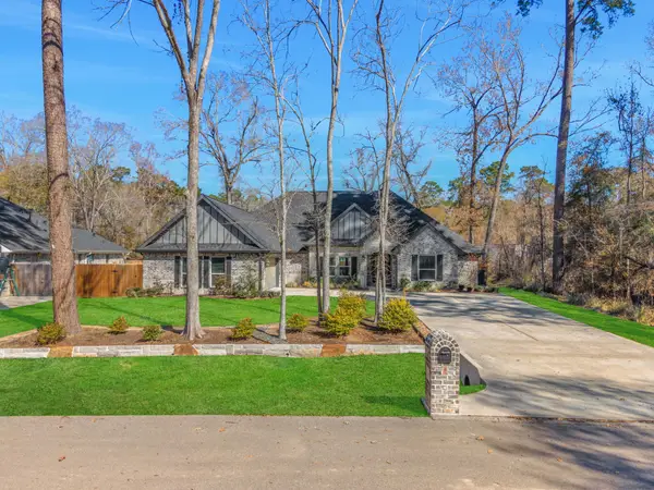 2711 Constantine Street, New Caney, TX 77357