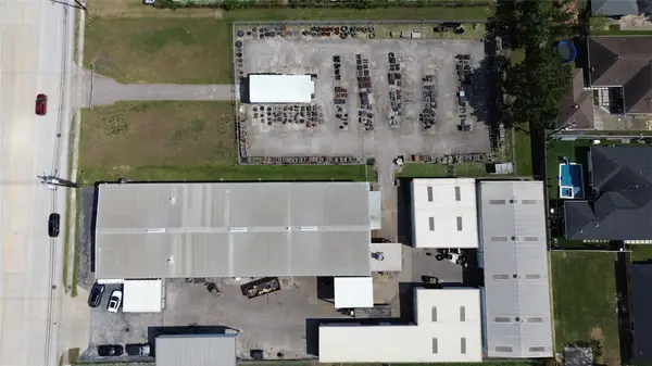 3807 Pinemont Drive, Houston, TX 77018