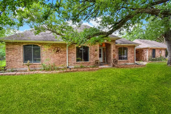 37495 Clapp Road, Brookshire, TX 77423