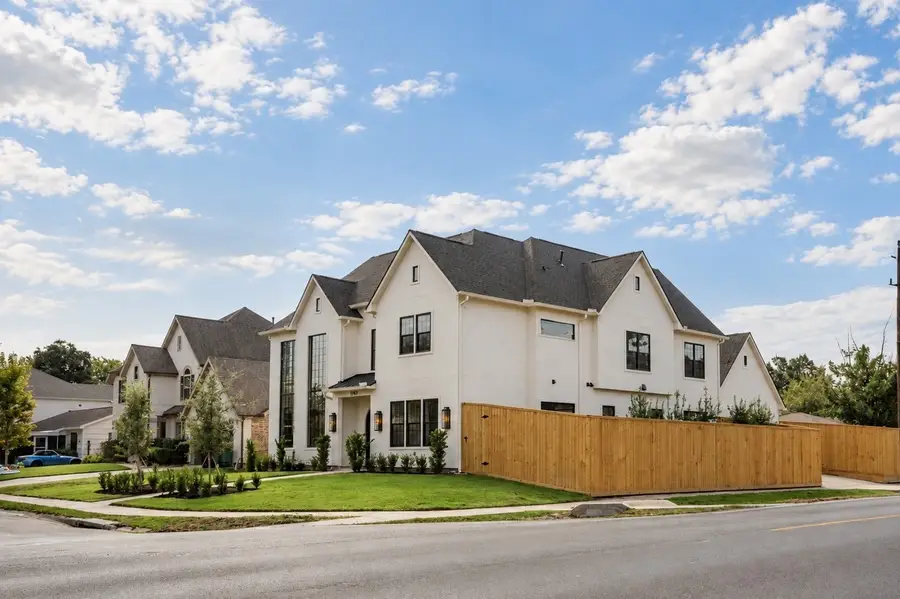 1741 Gardenia Drive, Houston, TX 77018 - #2