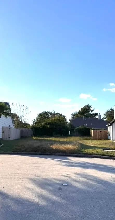 6403 Whitbourne Drive, Houston, TX 77084