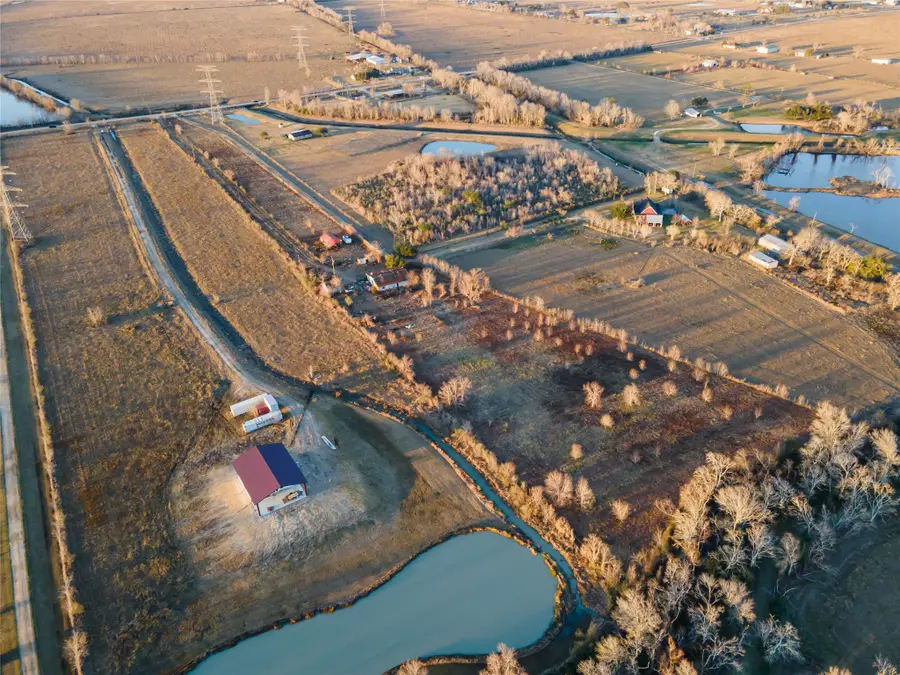 4820 County Road 45, Angleton, TX 77515 - Image #3