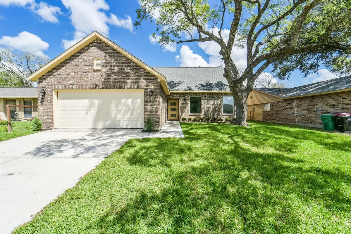6835 Tara Drive, Richmond, TX 77469 - #1
