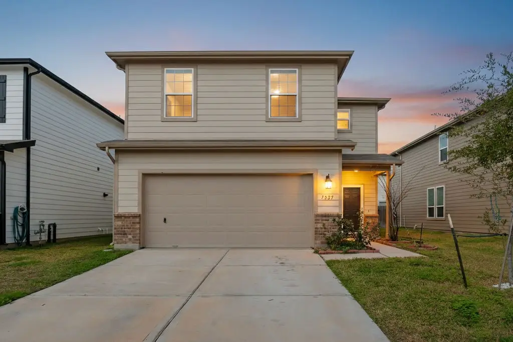 7327 Madison Commons Lane, Houston, TX 77075 - #1