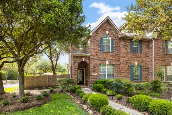 3 Avenswood Place, The Woodlands, TX 77382