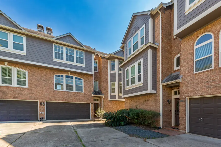 4811 Austin Street #B, Houston, TX 77004 - #2