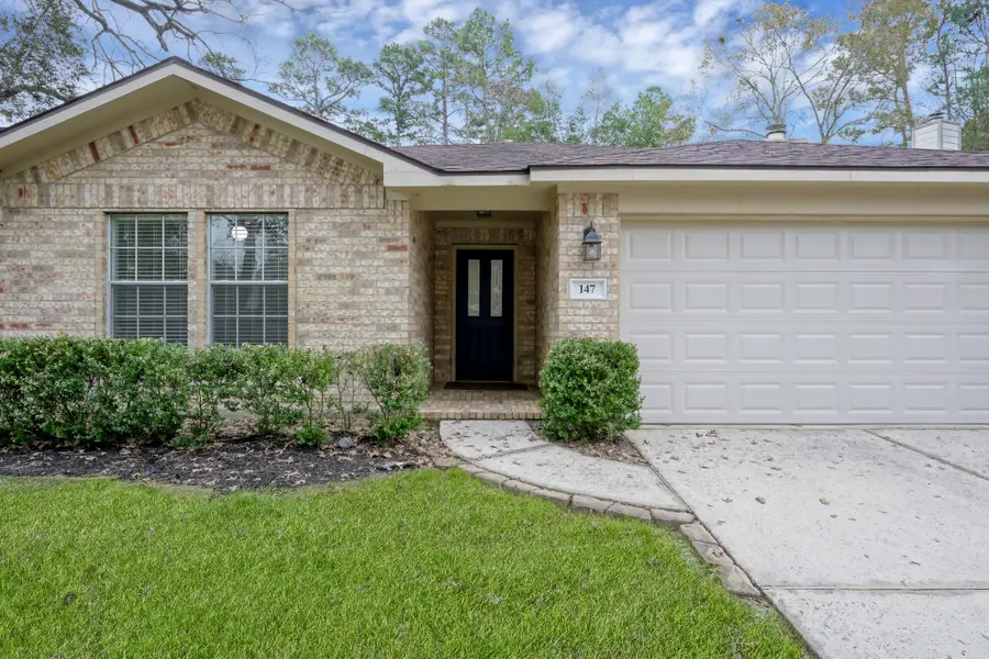 147 W Misty Dawn Drive, Conroe, TX 77385 - #2