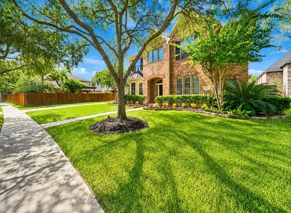 8734 Stowe Creek Lane, Missouri City, TX 77459