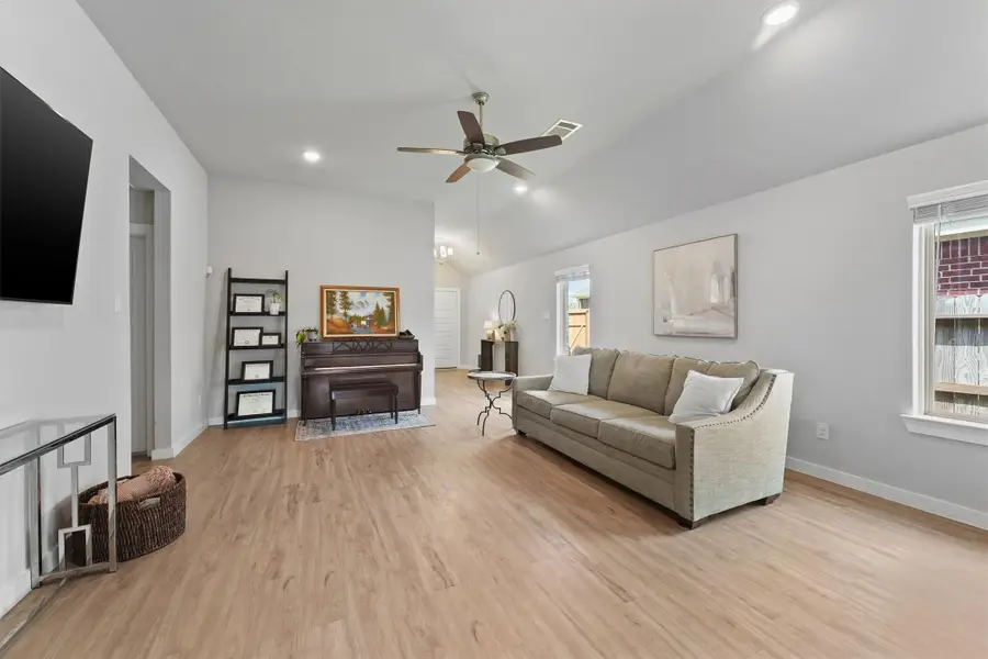 8122 Royal Breeze Drive, Cypress, TX 77433 - Image #3