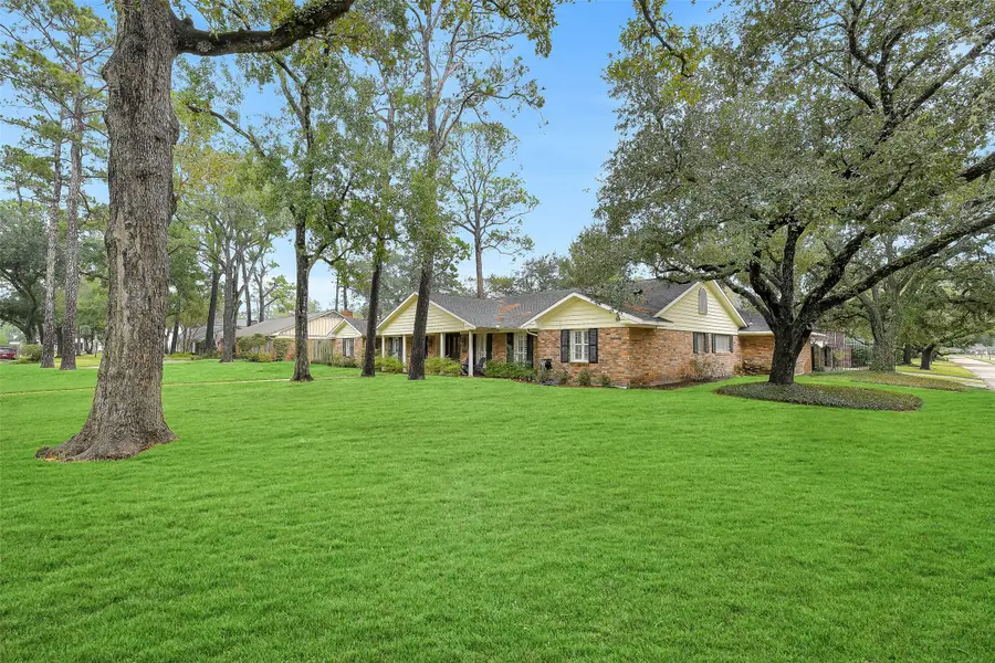 10635 N Evers Park Park, Houston, TX 77024 - Image #2