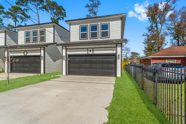 8161 Crestview Drive, Houston, TX 77028