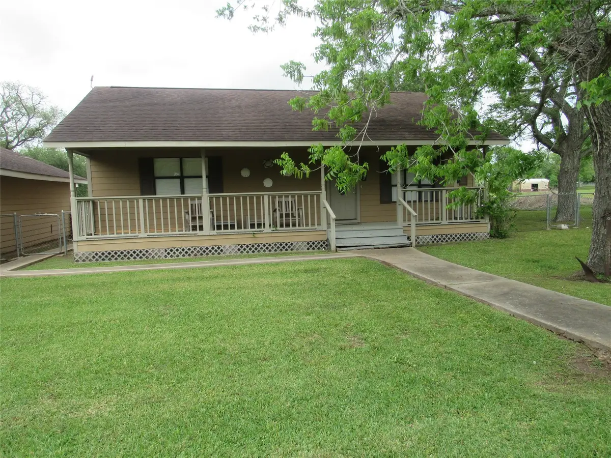242 Sir Lancelot Drive N, Sargent, TX 77414 - #1