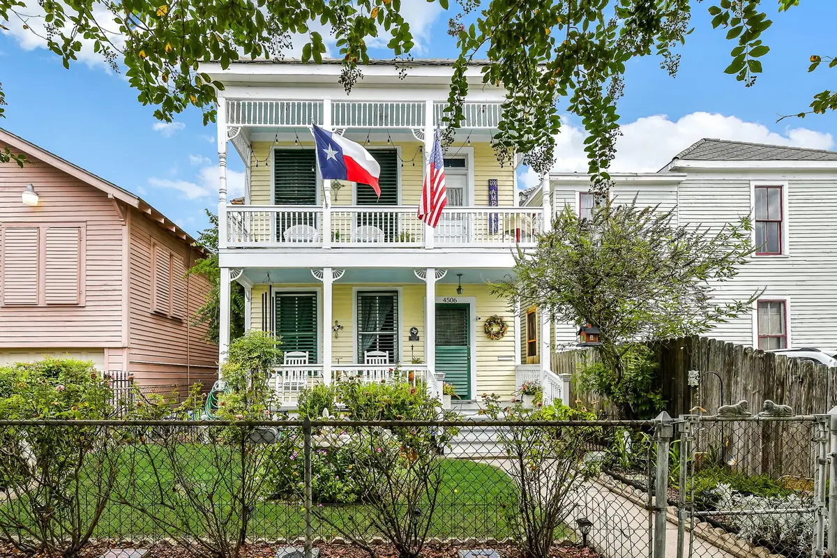 4506 Avenue K, Galveston, TX 77551 - Image #1