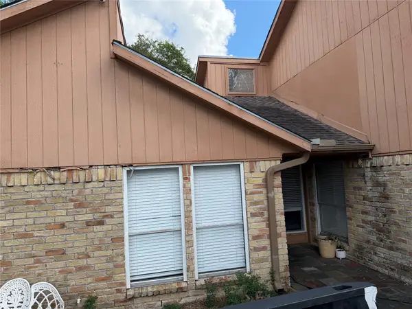 6715 Leandra Drive, Houston, TX 77083