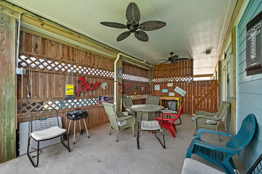 4131 Jackson Drive, Galveston, TX 77554 - Image #3