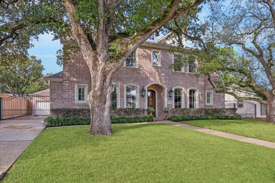 6234 Lynbrook Drive, Houston, TX 77057 - Image #2