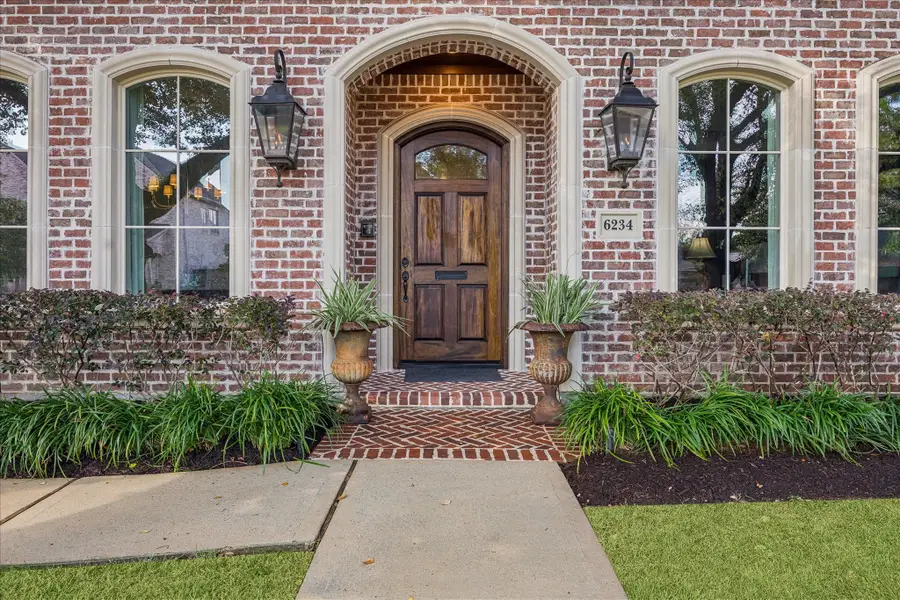 6234 Lynbrook Drive, Houston, TX 77057 - Image #3