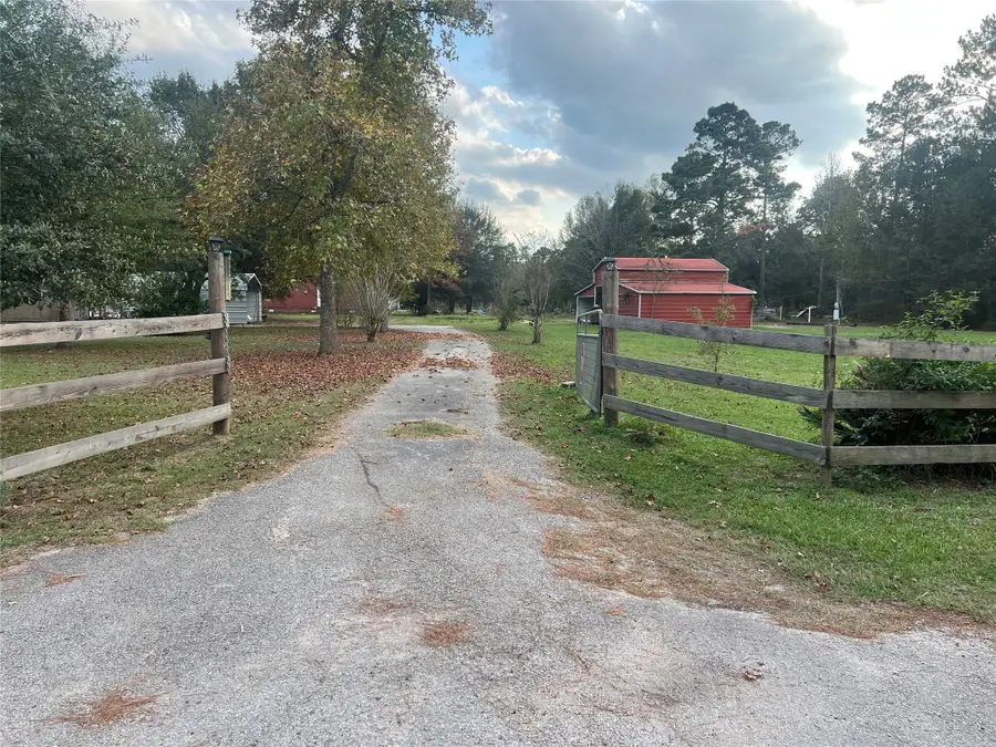 312 County Road 2273 Street, Cleveland, TX 77327 - Image #3