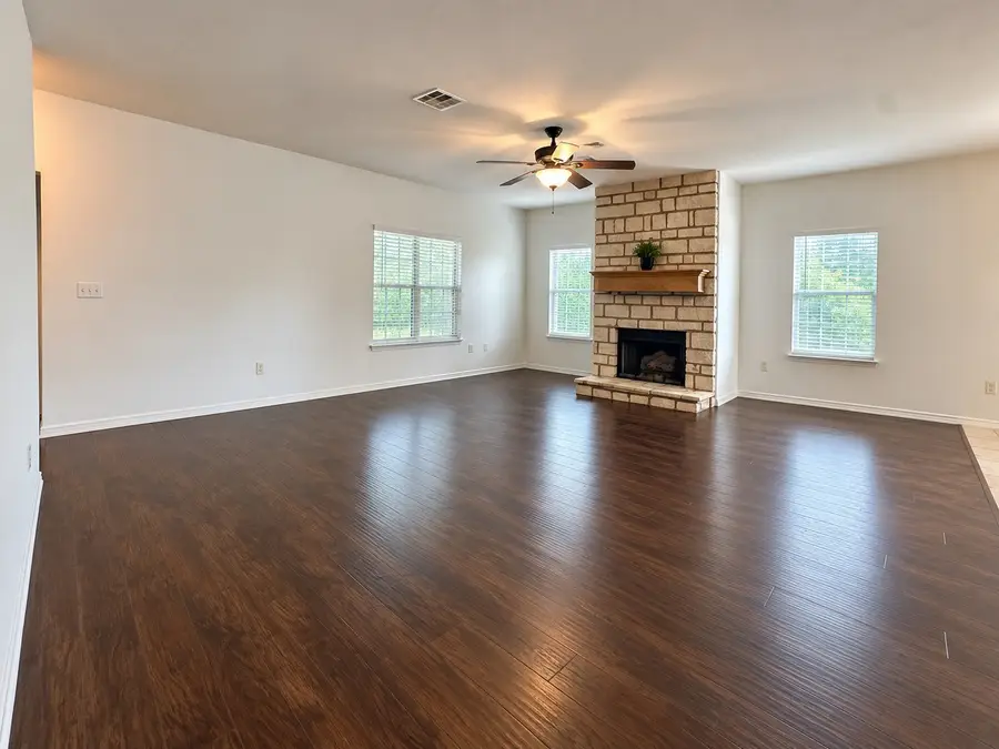 2605 N Abell Street, Wharton, TX 77488 - #3