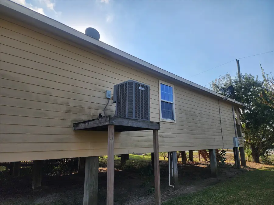 315 20th Street, Dickinson, TX 77539 - Image #3