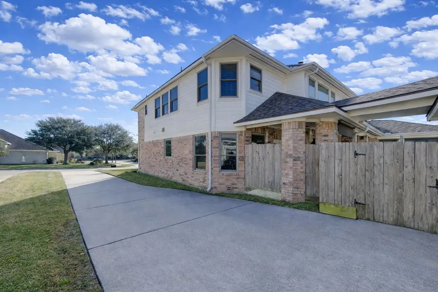 8407 Bending Branch Lane, Cypress, TX 77433 - Image #3