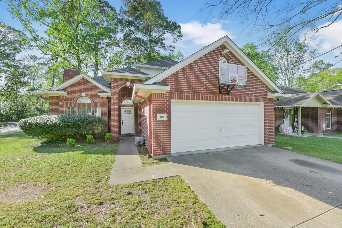 201 Pine Place Street, Dayton, TX 77535 - #1