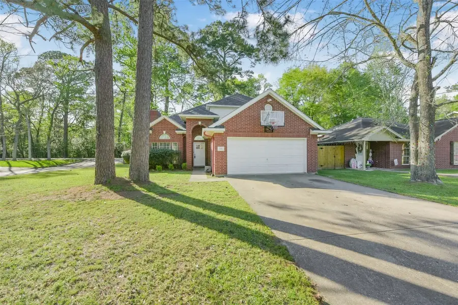 201 Pine Place Street, Dayton, TX 77535 - #3