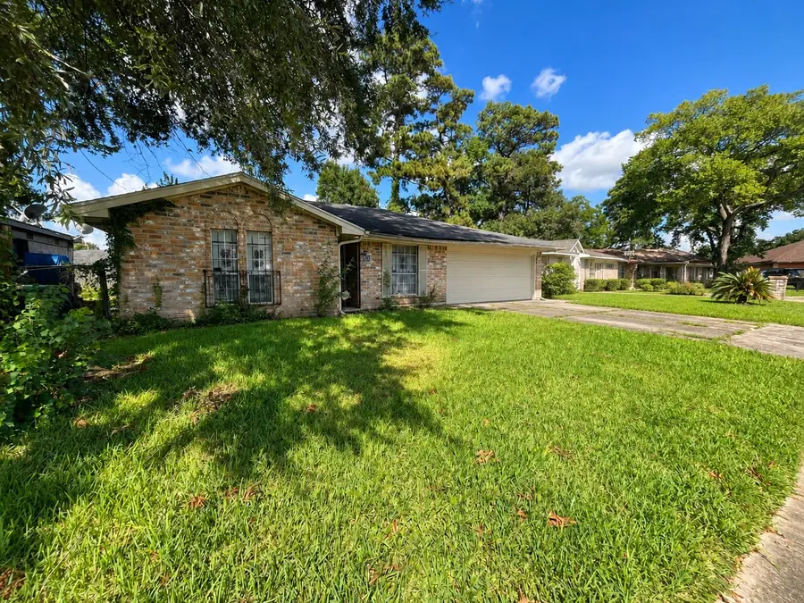 9623 Glenwood Forest Drive, Houston, TX 77078 - #2