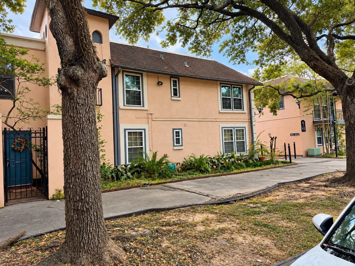 5238 Arboles Drive #F, Houston, TX 77035 - #1