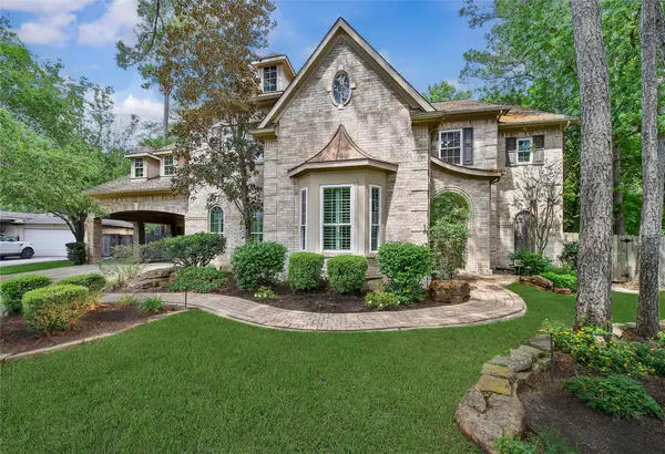 19 Millwright Place, The Woodlands, TX 77382